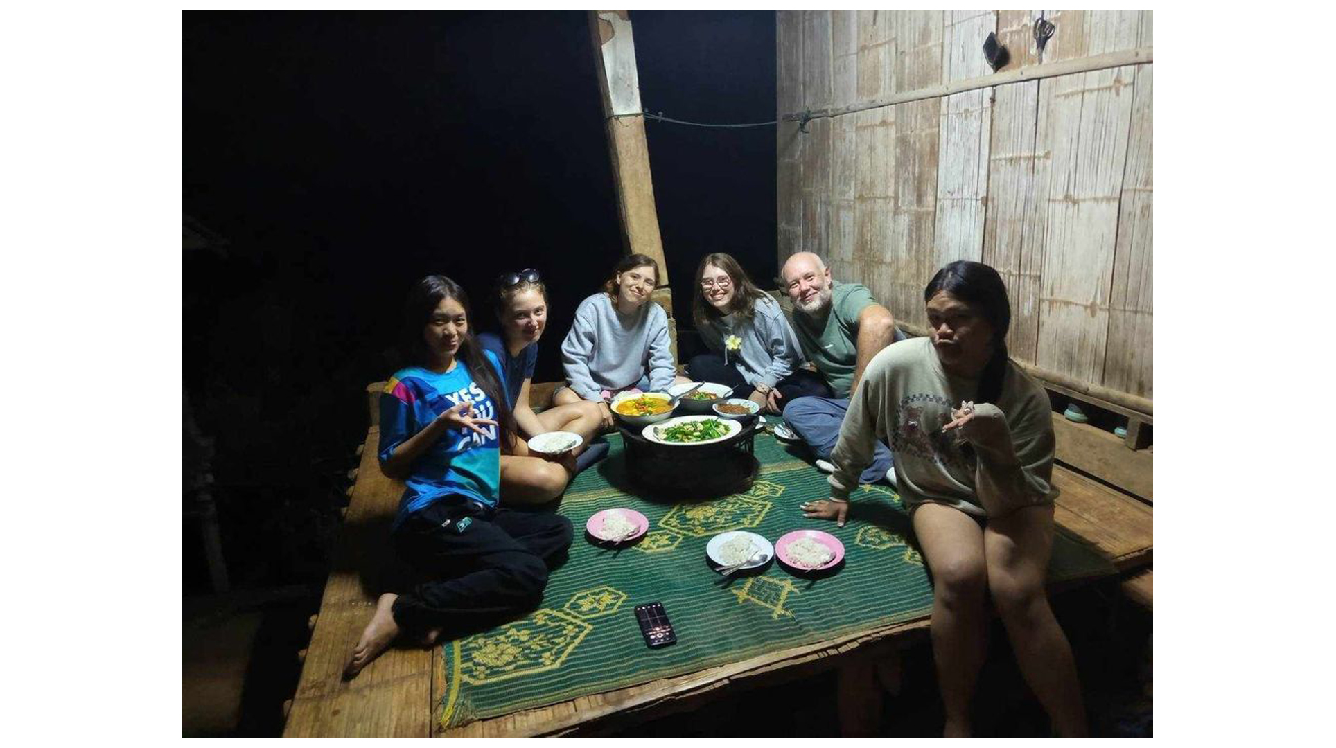 2 days trekking (TK02)