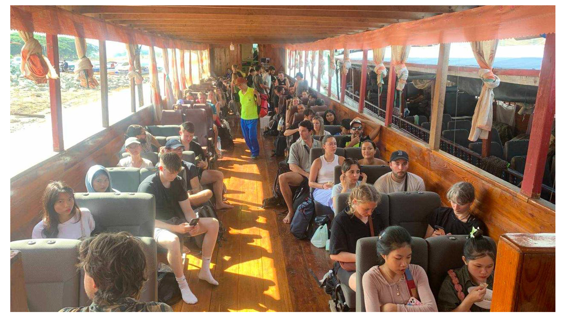 Sloboat to luangprabang Laos
