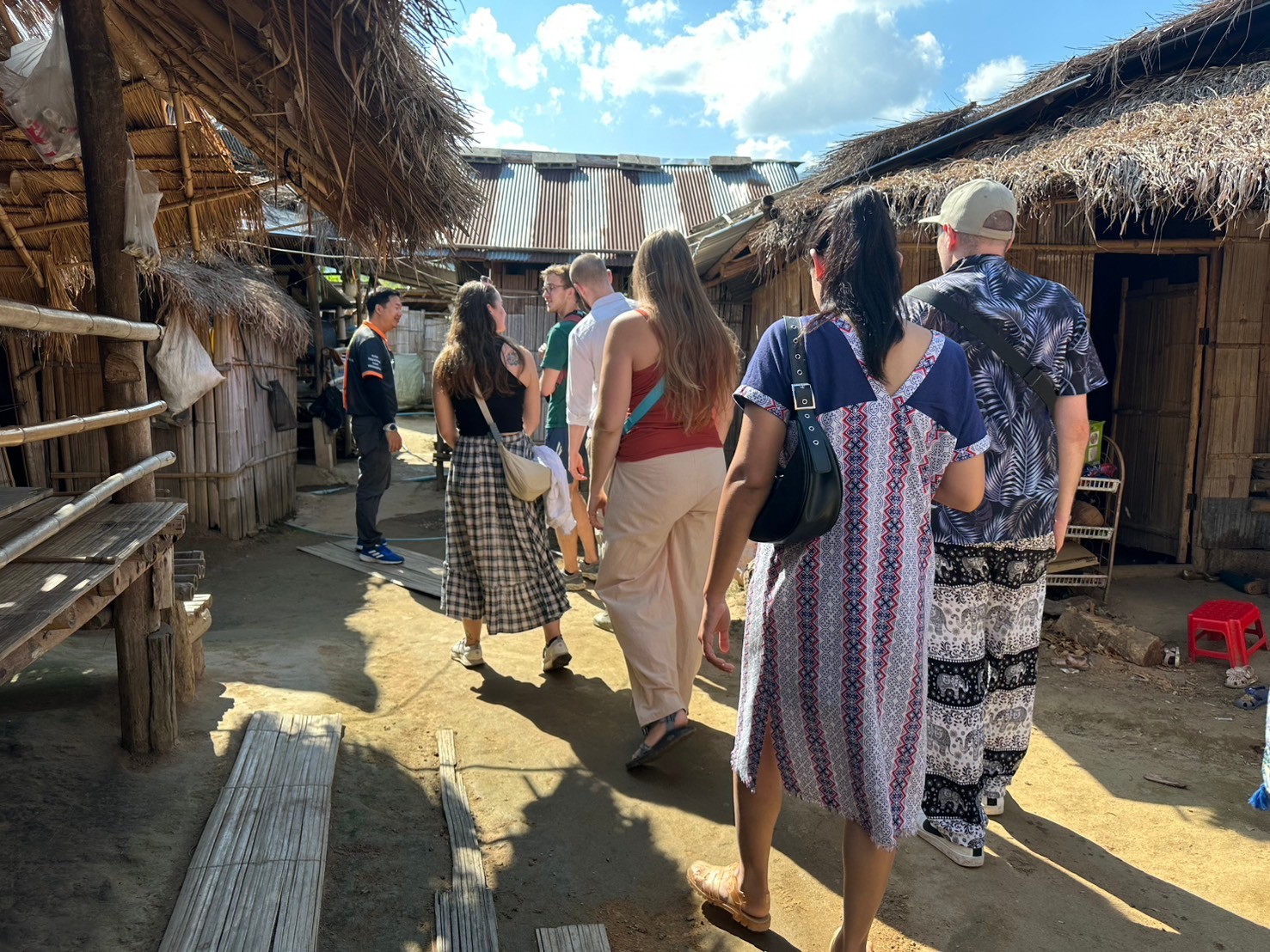 Long Neck Karen Village